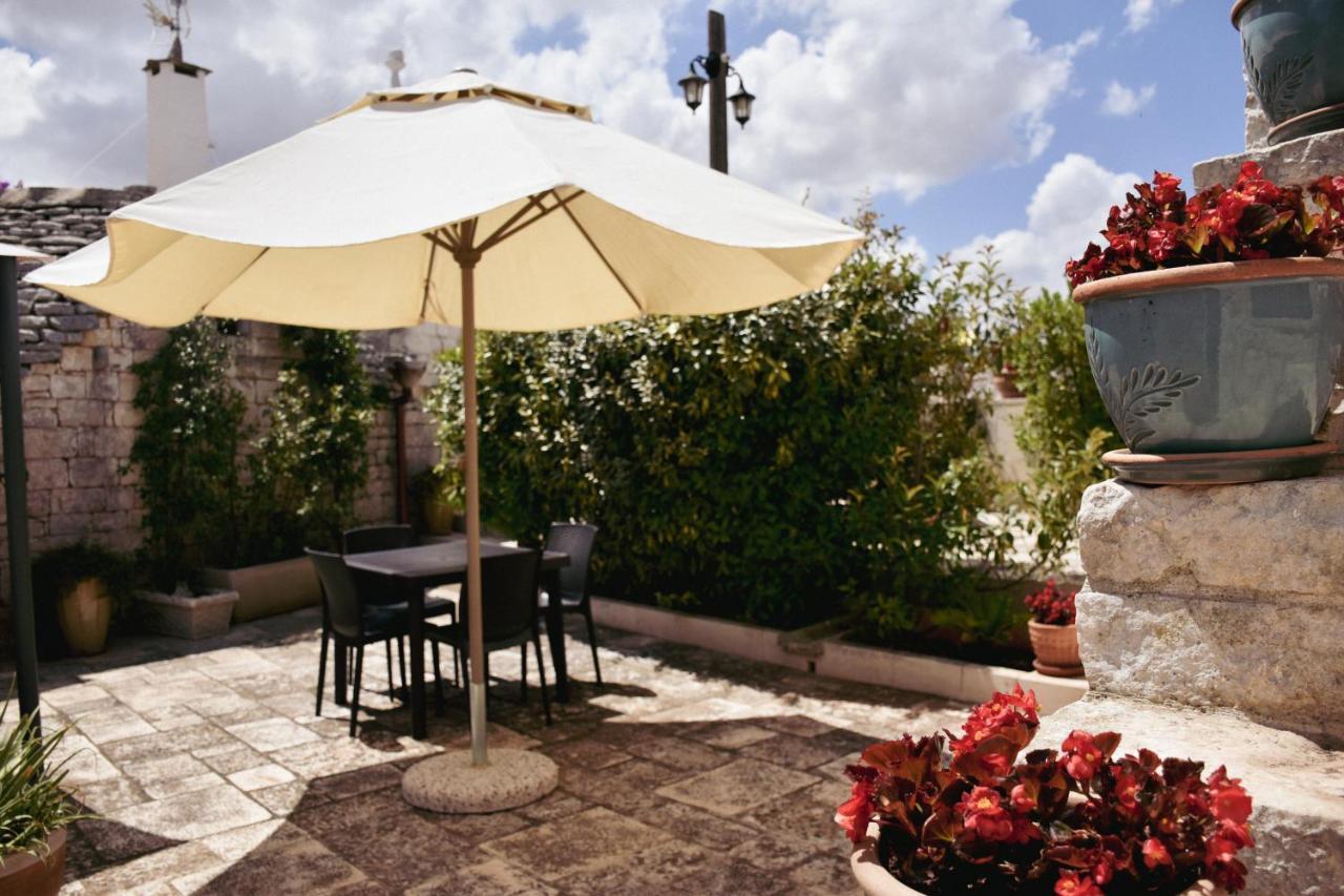 Trulli Pastore Alberobello Luaran gambar